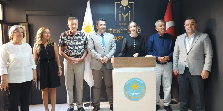 Okul Masraflarıyla Bilikte Asgari Ücretli Ekmek Dahi Alamayacak
